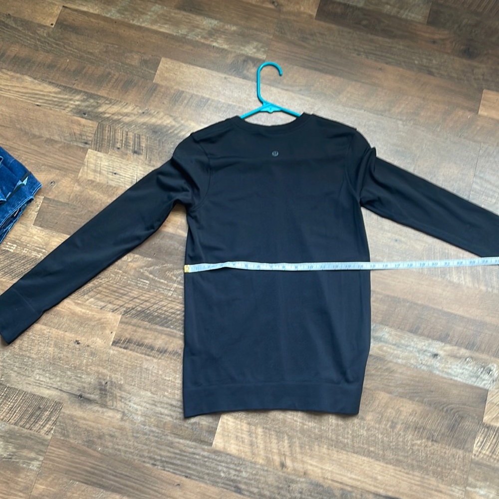 Lululemon swiftly tech long sleeve shirt size 2